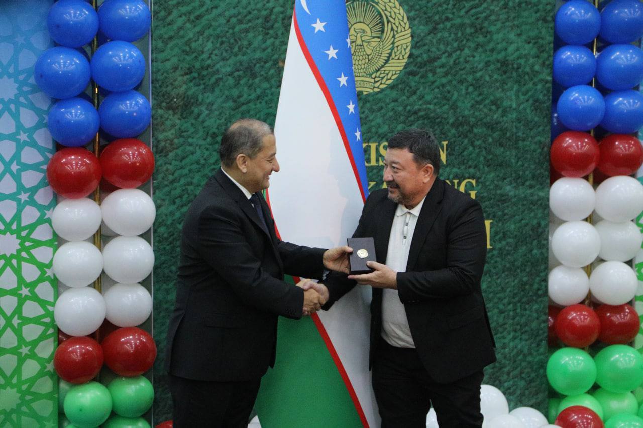 Vaqf fondi rahbar va xodimlari taqdirlandi