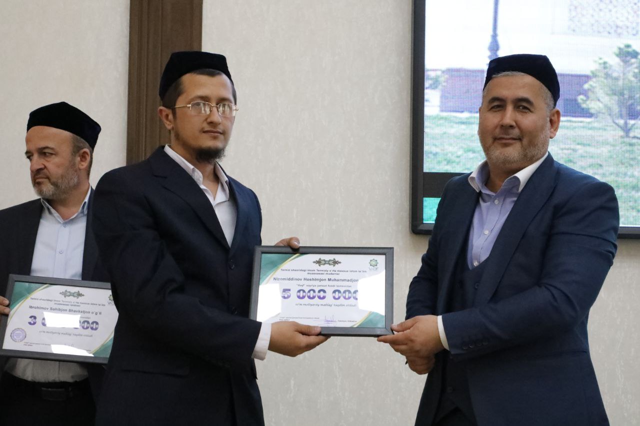 Сурхондарё вилоятидаги  диний соҳа ходимлари ва талабалар рағбатлантирилди